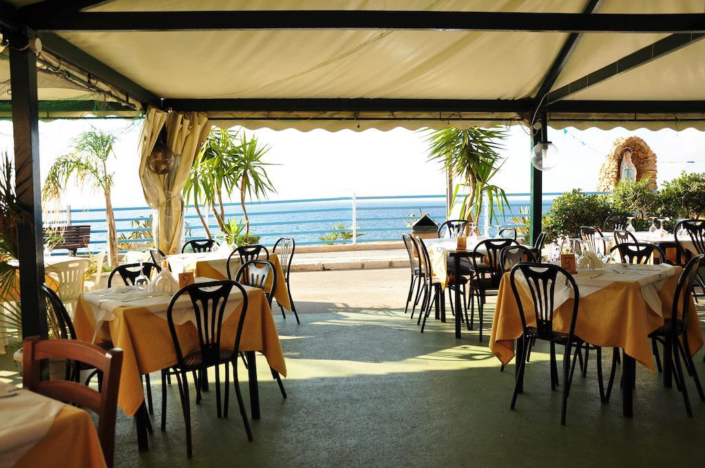 Le Bistro Trappeto טראפטו מראה חיצוני תמונה